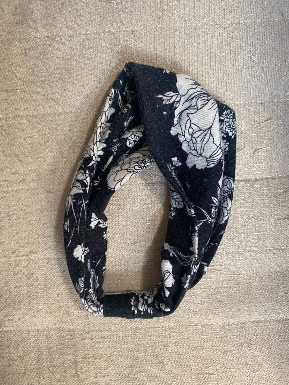 Black & White Floral Print Headband